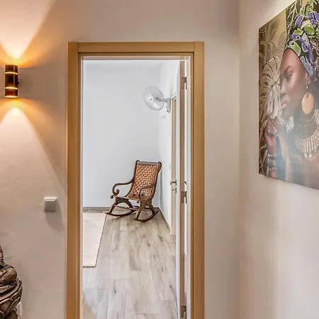 别墅 Moradia Messines *